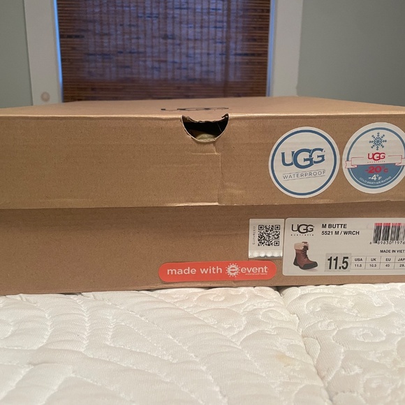 UGG Mens Butte 11.5 New in Box - Picture 4 of 4